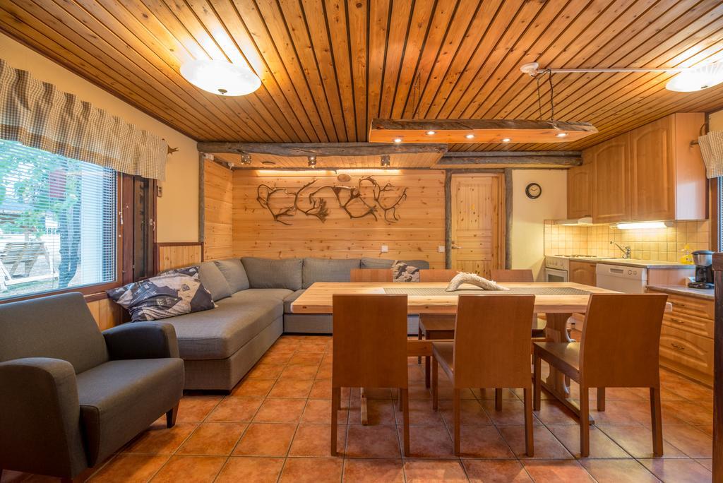 Villa Yllaeksen Yoepuu Äkäslompolo Exterior foto